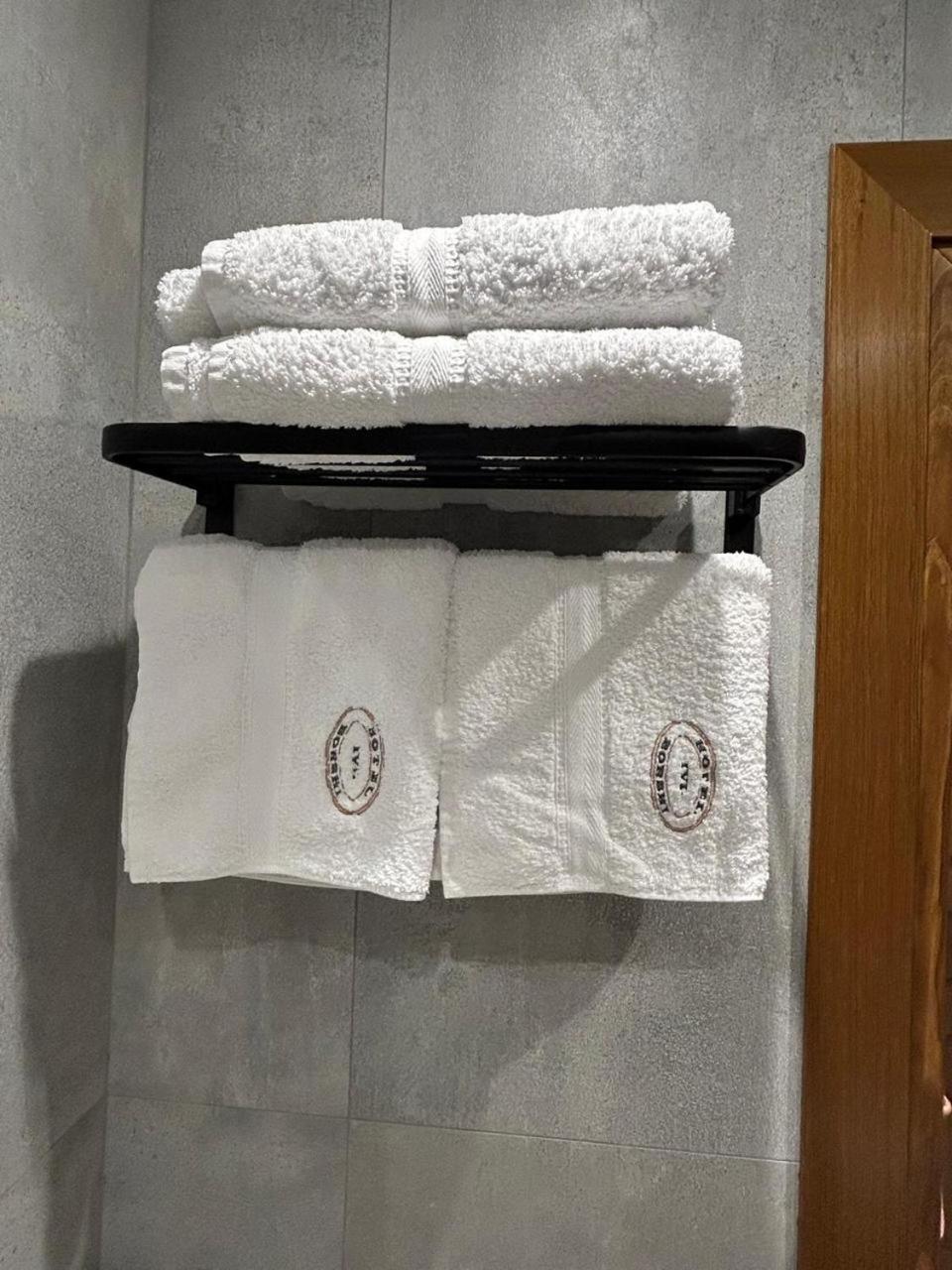 Hotel Borshi Kültér fotó