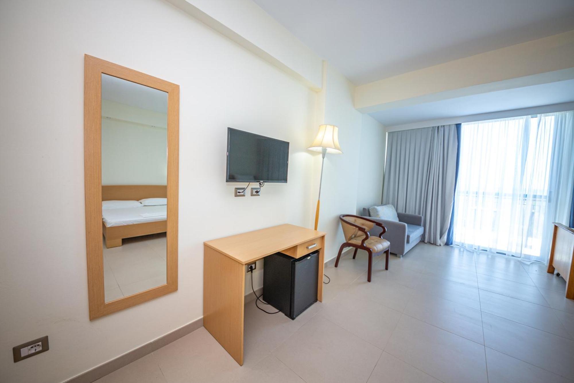 Hotel Borshi Szoba fotó